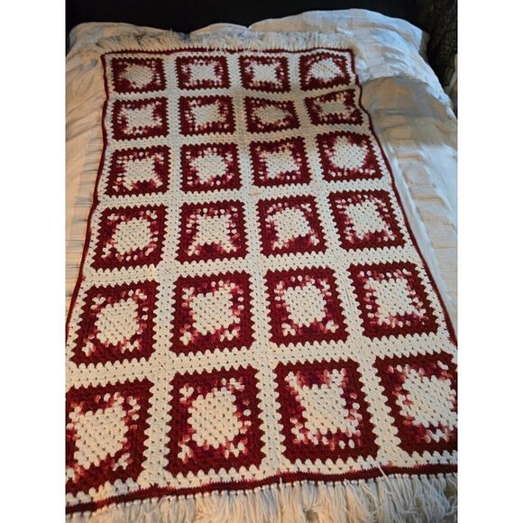 Vintage 70s Handmade Crochet Granny Square Knit Throw Blanket Red Pink - Picture 2 of 9